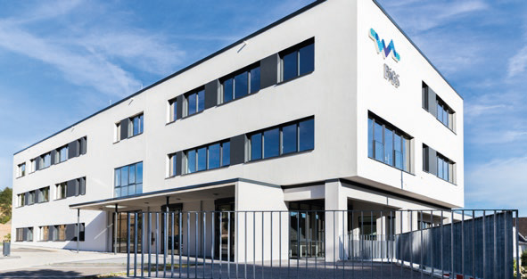 Das moderne Gebäude des Bildungsinstitut für Gesundheitsberufe Südwestfalen